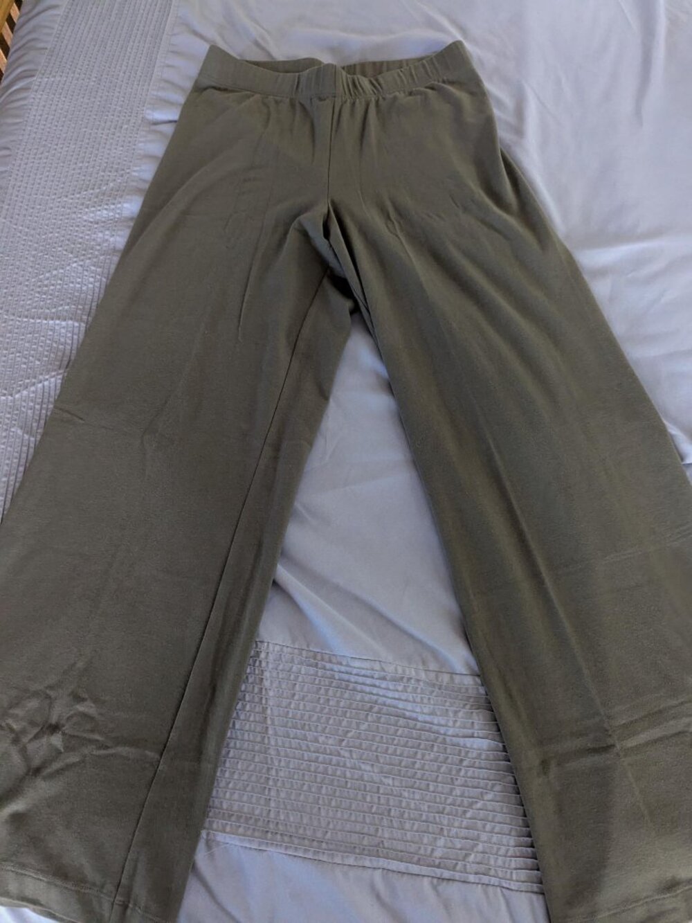 Old Navy Wide Leg Flare Legging Size Large
